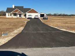 Best Custom Driveway Design  in Hooks, TX